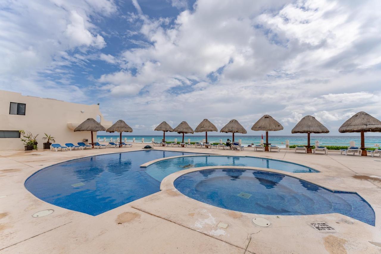 Sparkling Ocean View In كانكون المظهر الخارجي الصورة
