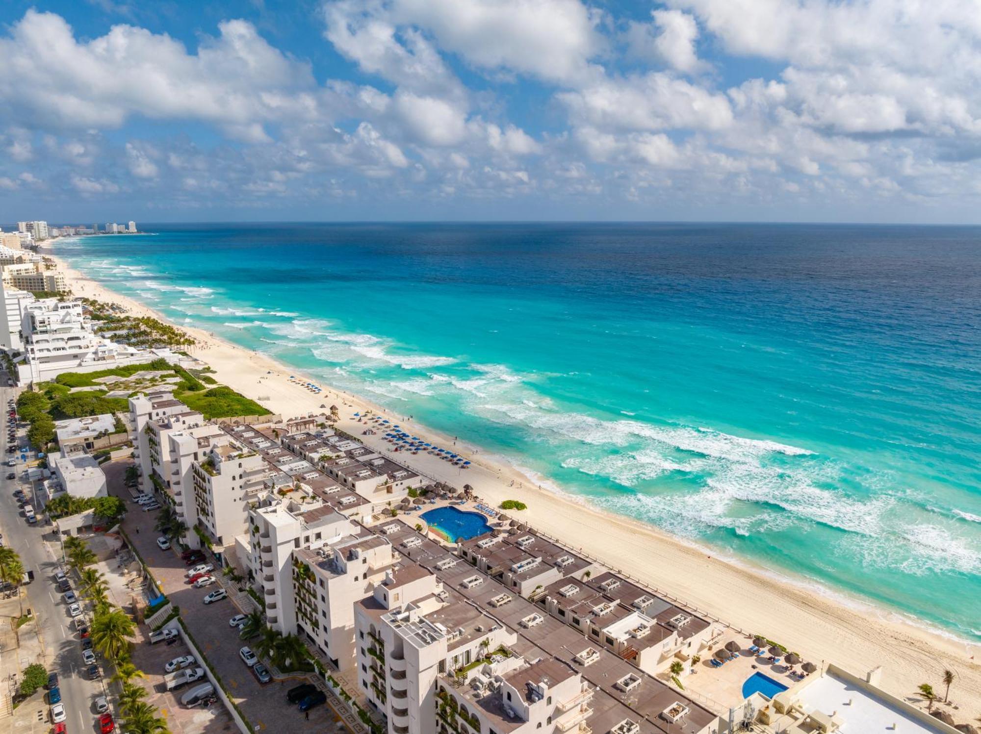 Sparkling Ocean View In كانكون المظهر الخارجي الصورة