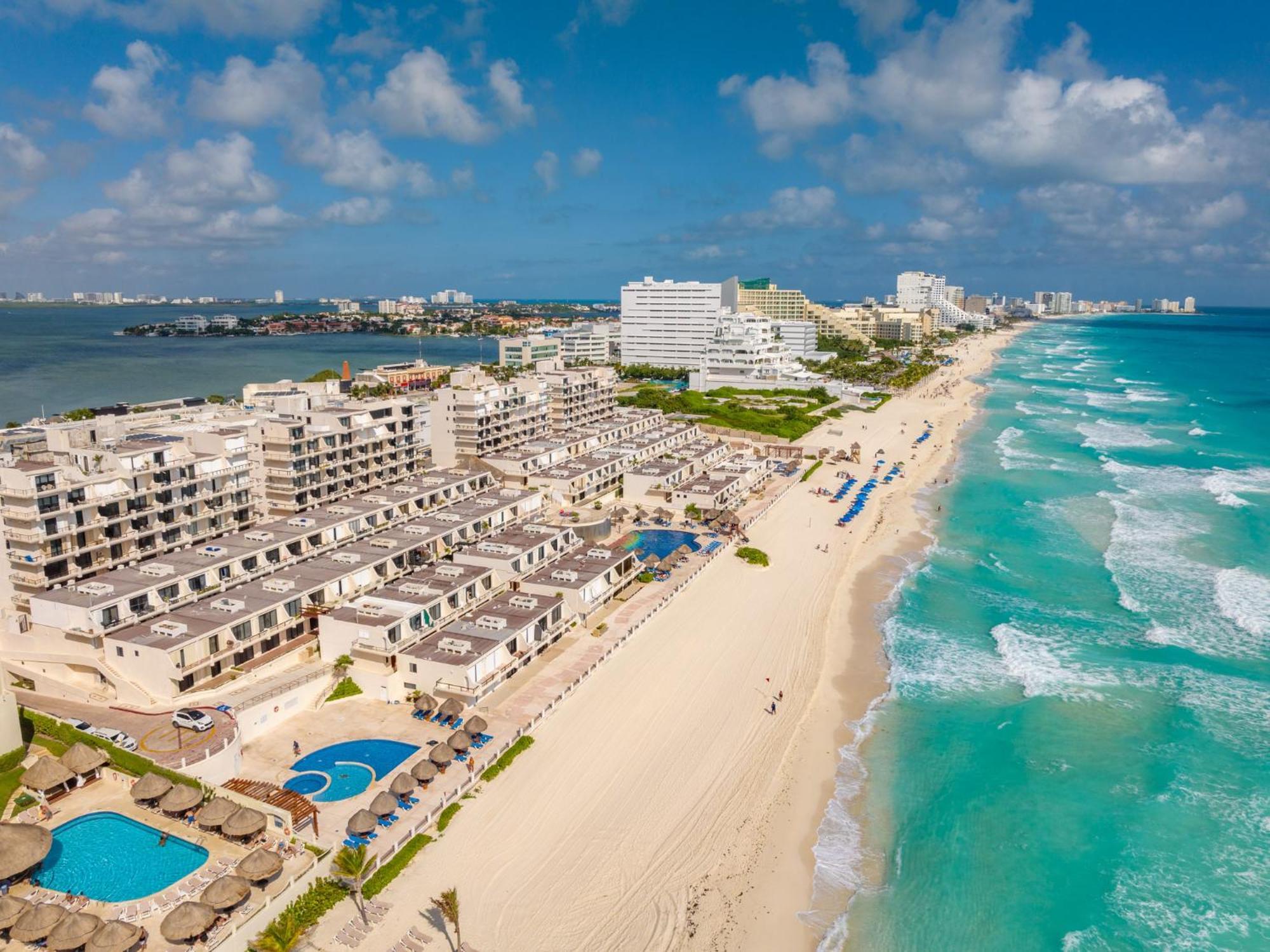 Sparkling Ocean View In كانكون المظهر الخارجي الصورة